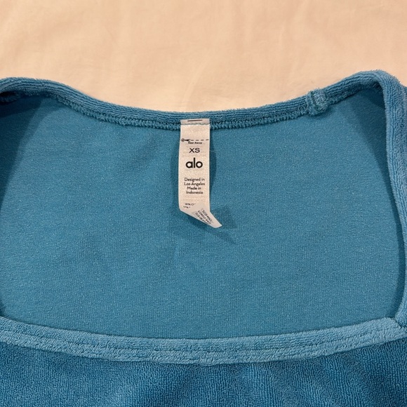 Alo Yoga terry cloth cropped top - Picture 2 of 4